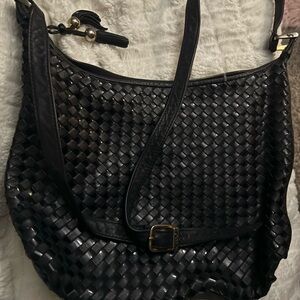 Elegant Black Woven Shoulder Bag
